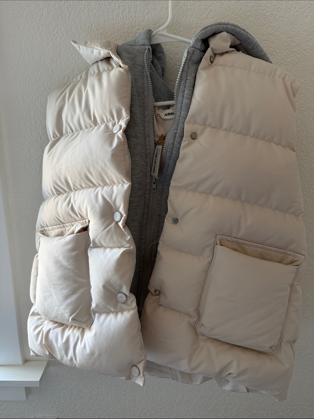 ADORA NWT Beige Quilted Vest